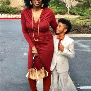 Great 8 Piece Boy’s Suit. Mix&match 2 shirts, ties, & vest w/ suit jacket&pants.